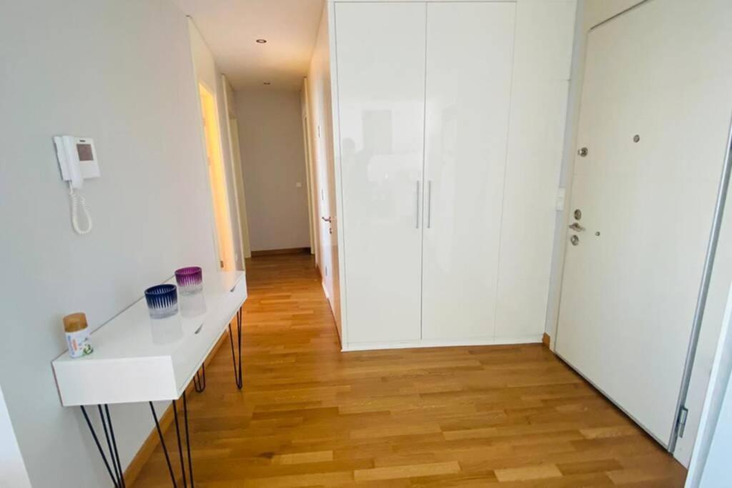 Lux 2 Room Suite Apartment With Seaview In Center イスタンブール エクステリア 写真